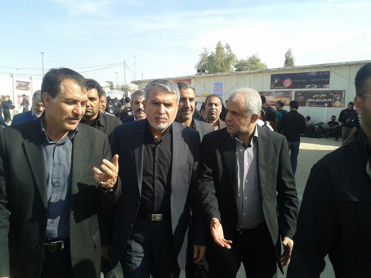 وزیر ارشاد از پایانه مرزی مهران بازدید کرد