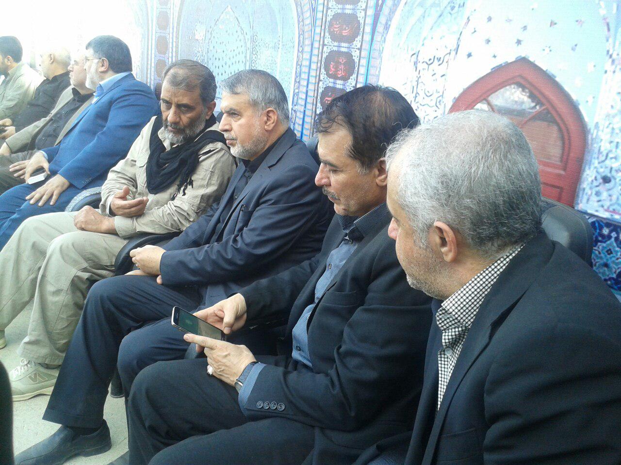 وزیر ارشاد از پایانه مرزی مهران بازدید کرد