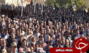 اقامه نماز برپیکر شهید خبرنگارمحسن خزائی