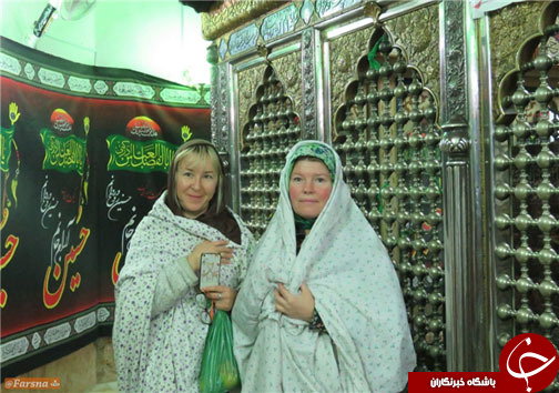 توریست &zwnj;های روسی در امام &zwnj;زاده عباس(ع) ساری + تصویر