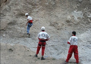 نجات کوهنوردان گرفتار در بنه کوه گرمسار