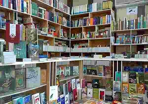 تبدیل کتابفروشی‌های اردبیل به مراکز تجاری