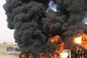 آتش زدن 2 تانکر تیل در بغلان توسط طالبان
