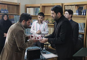 تقدیر از گویندگان کتابخانه نابینایان ولی عصراصفهان