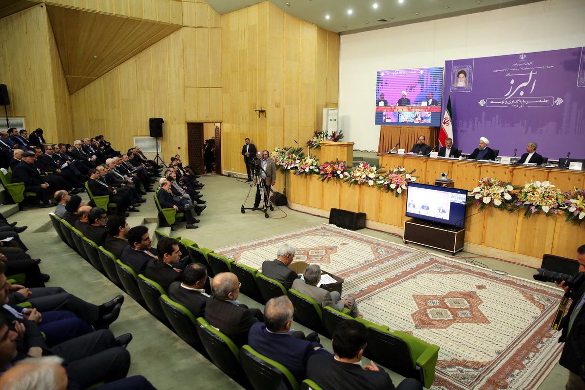 تسویه 15 هزار میلیارد تومانی بدهی دولت به پیمانکاران/بزرگترین هدف در برجام، فرصت سازی برای اقتصاد بود