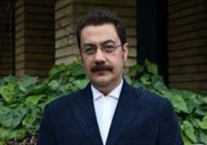 رضا حسین زاده در بیمارستان بستری شد
