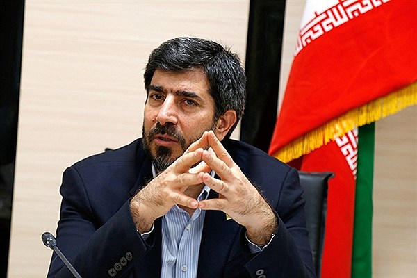 سهم 75 درصدی خودروها در آلودگی هوا/ مردم نگران کمبود دارو و ماسک نباشند