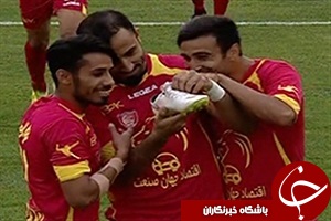 خلاصه بازی نفت تهران 4 _ 0 شهرداری فومن + فیلم