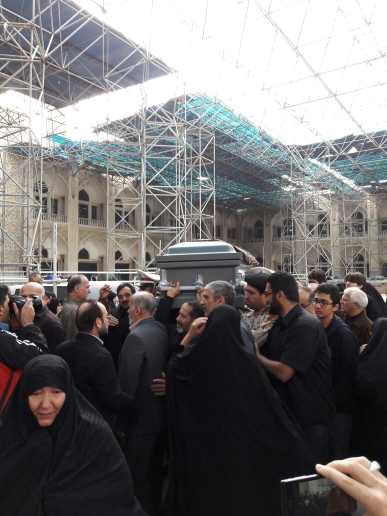 مراسم تشیع پیکر مرحومه 