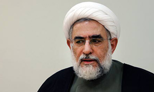 دموکراسی بدون حضور احزاب شعاری بیش نیست