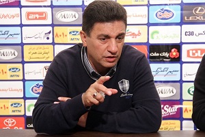 فیلم مصاحبه مربیان بعد از بازی تراکتورسازی - برق جدید
