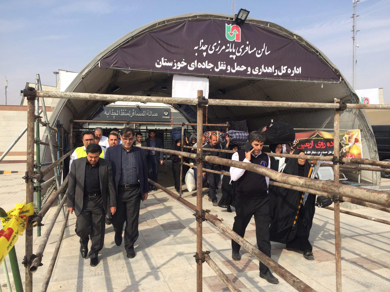 زائران در حال بازگشت غربالگرى تنفسی مى شوند/ آماده باش آزمايشگاه و اتاق عمل سيار