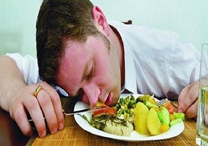خوردن این مواد غذایی کسل تان می کند