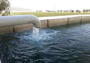 شبکه های اصلاح انتقال وتوزیع آب کنگاور نیازمند اصلاح