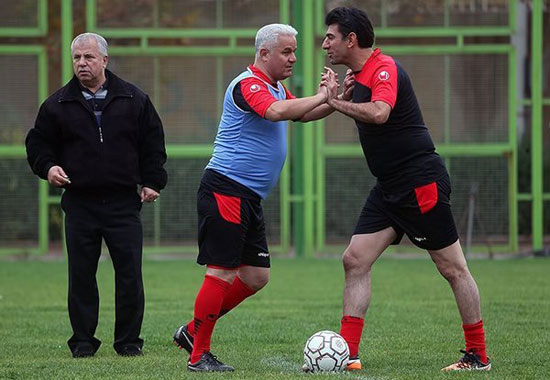 تساوی پیشکسوتان پرسپولیس با دو گل فرشاد پیوس