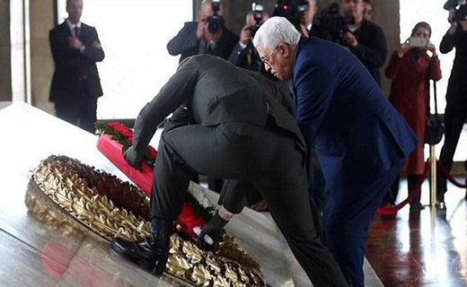 محمود عباس در دفتر آتاتورک چه نوشت؟