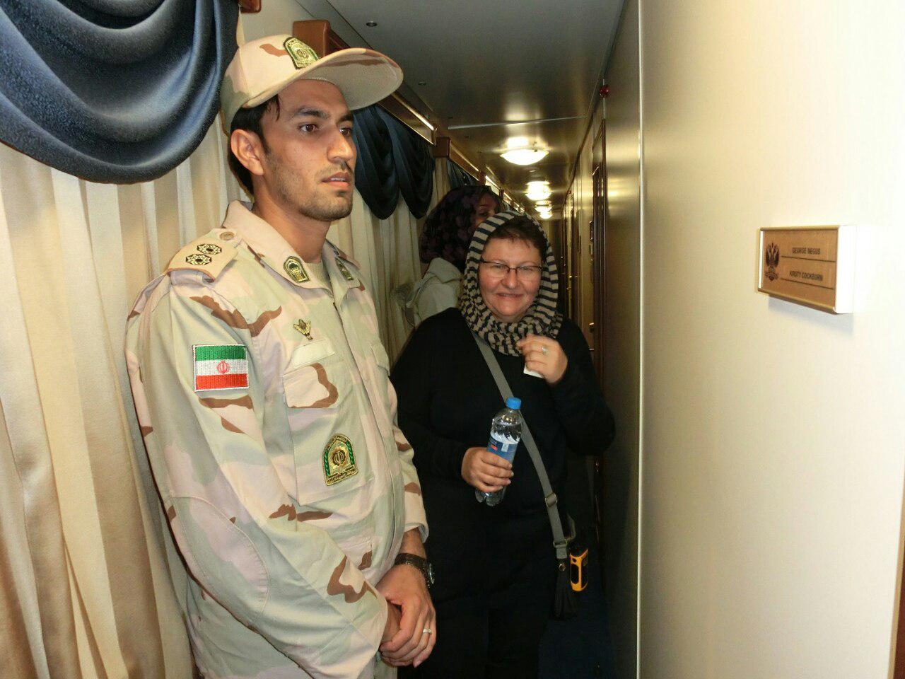 قطار گردشگری و لوکس عقاب طلایی وارد ایران شد
