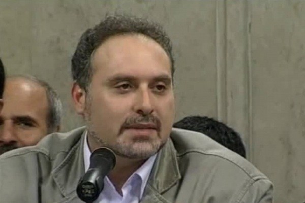 شاعران پیام عاشورا را به نسلهای بعد انتقال دهند شاعران پیام عاشورا را به نسلهای بعد انتقال دهند