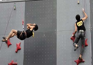 سنگنوردان قزوینی در راه چین