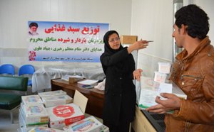 توزیع 250 سبد غذایی بین مادران باردار آسیب پذیر کلاله