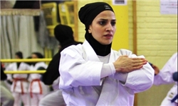 نخستین پیروزی افسانه