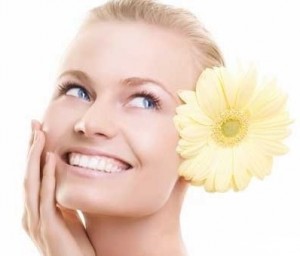 8 درمان خانگی برای مشکلات پوستی