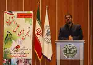 راه‌اندازی انجمن‌های علمی و کانون‌های جهادی راهبرد اصلی وزیر بهداشت