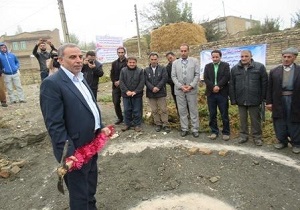 کلنگ زنی مدرسه خیر ساز در روستای انبي منطقه سیلوانا