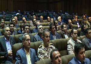 جلوگیری از مهاجرت نخبگان با تقویت علمی