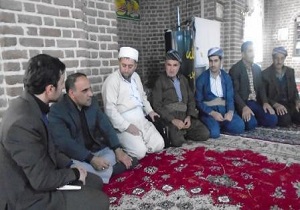 نشست هم اندیشی ریشه کنی بی سوادی با علمای اهل تسنن برگزار شد