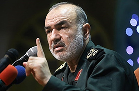 همه توطئه‌های دشمن پس از انقلاب اسلامی دارای مقیاس جهانی بود