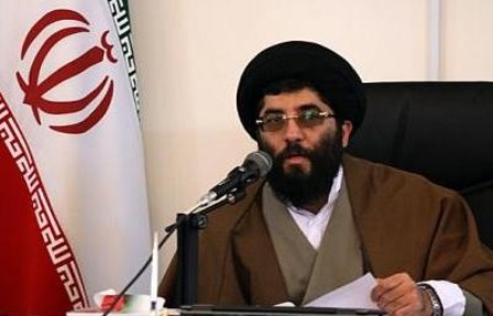 مسابقه کتابخوانی امام رضا (ع) ویژه زائران پیاده در مشهد