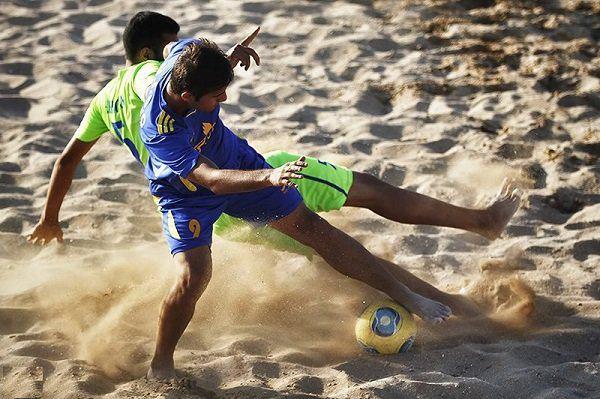 آغاز فوتبال ساحلی کارکنان بنادر و دریانوردی در بوشهر