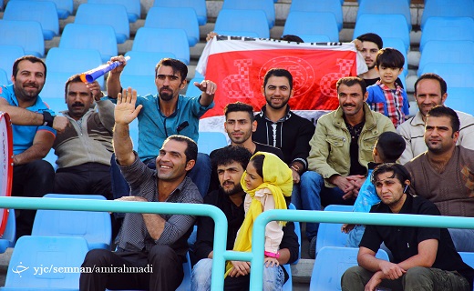 توقف هف سمنان درخانه