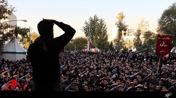 باشگاه خبرنگاران -تجمع بزرگ عزاداران دو بانوی دمشق در ميدان 13 آبان