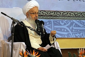 آیت الله مکارم: راهپیمایی اربعین خنجری در قلب وهابیت تکفیری است