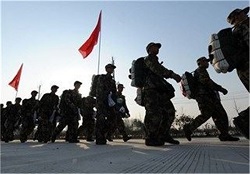 ارتش چین به حالت آماده باش کامل درآمد