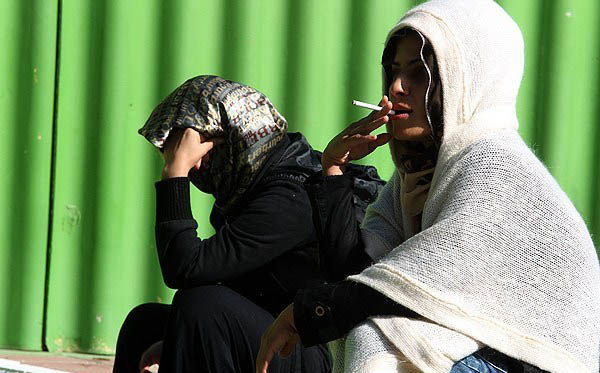 وقتی مرداب &laquo;گل&raquo;،دختران جوان را می&zwnj;بلعد/مخدری صنعتی در پوشش گیاهی سنتی