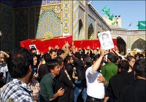 تشییع وخاکسپاری 7شهیدمدافع حرم درسالروزشهادت امام رضا(ع)