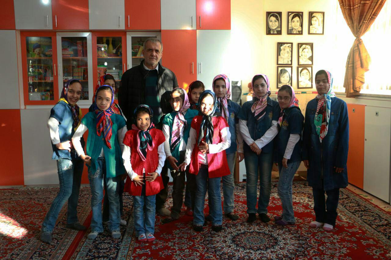 بازدید دکتر پزشکیان از مؤسسه خیریه همدم(فتح المبین)