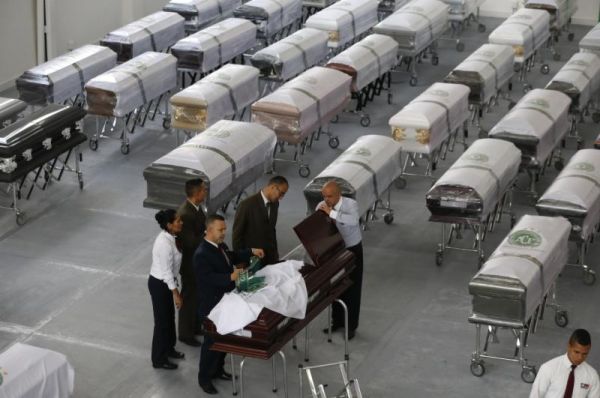 120 هزار نفر در ختم بازیکنان برزیلی شرکت می کنند