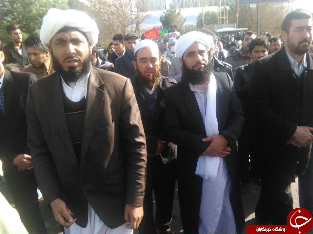 گزارش تصویری تشییع پیکر شهید افغانستانی حادثه تروریستی حله