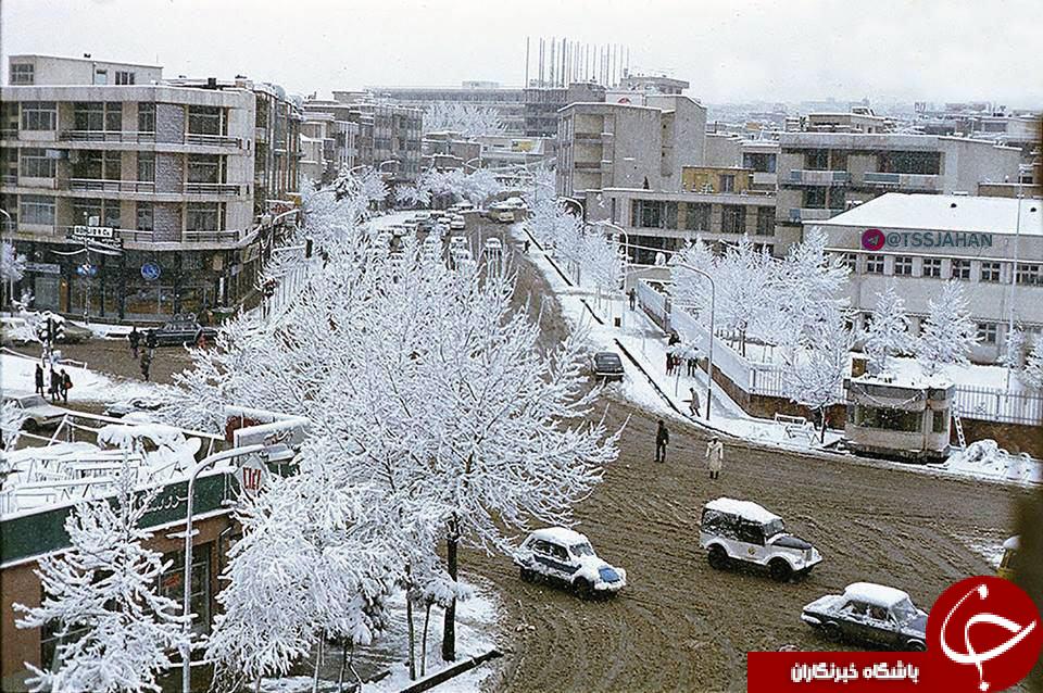 دورنمای گنبد و گلدسته های مسجد النبی/ماسک  گاز مخصوص کودکان/یک تعمیرگاه اتوبوس /دانش آموزان و معلمین دبستان/آيت&zwnj;الله شهید مدرس نماينده /یک زن سرخپوست /خیابان نادر شاه/ تقاطع خیابان نادرشاه /عکسی از حرم امام رضا (ع)/روس&zwnj;های تزاری./قبل از اختراع ساعت،/کیانیان/