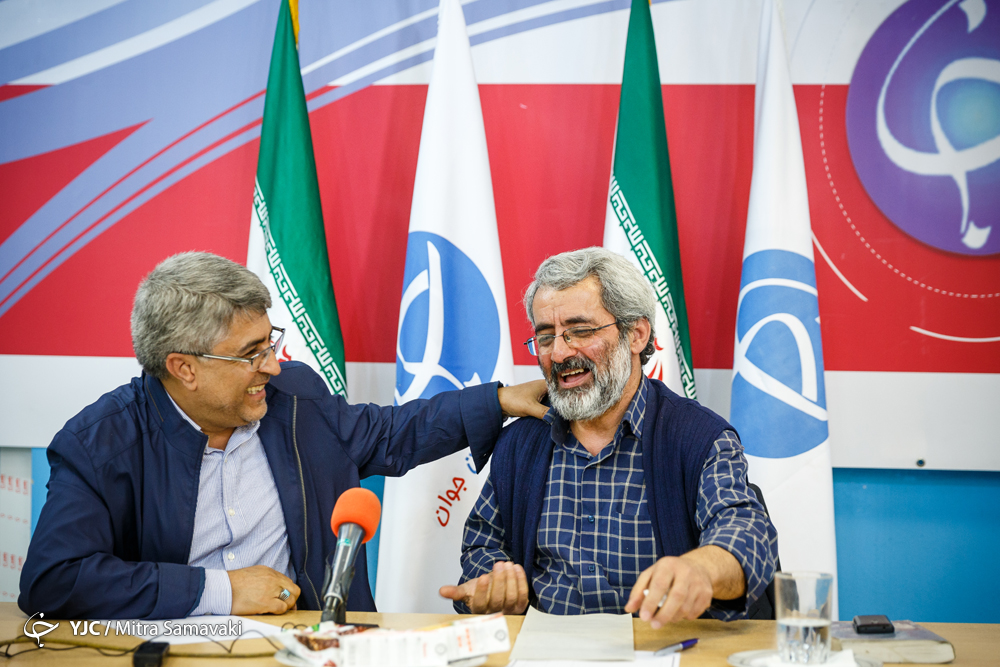 وکیلی: عناصر خالق تسخیر لانه جاسوسی غالباً از حرکت خود پشیمان شدند/ سلیمی نمین: شما جعل تاریخ میکنید تا گرایش دوستانتان به دنیا را توجیه کنید وکیلی: عناصر خالق تسخیر لانه جاسوسی غالباً از حرکت خود پشیمان شدند/ سلیمی نمین: شما جعل تاریخ میکنید تا گرایش دوستانتان به دنیا را توجیه کنید