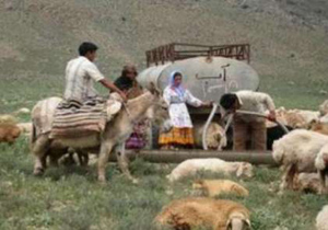 آب شرب هفت روستا درشهرستان چادگان با تانکر تامین می شود