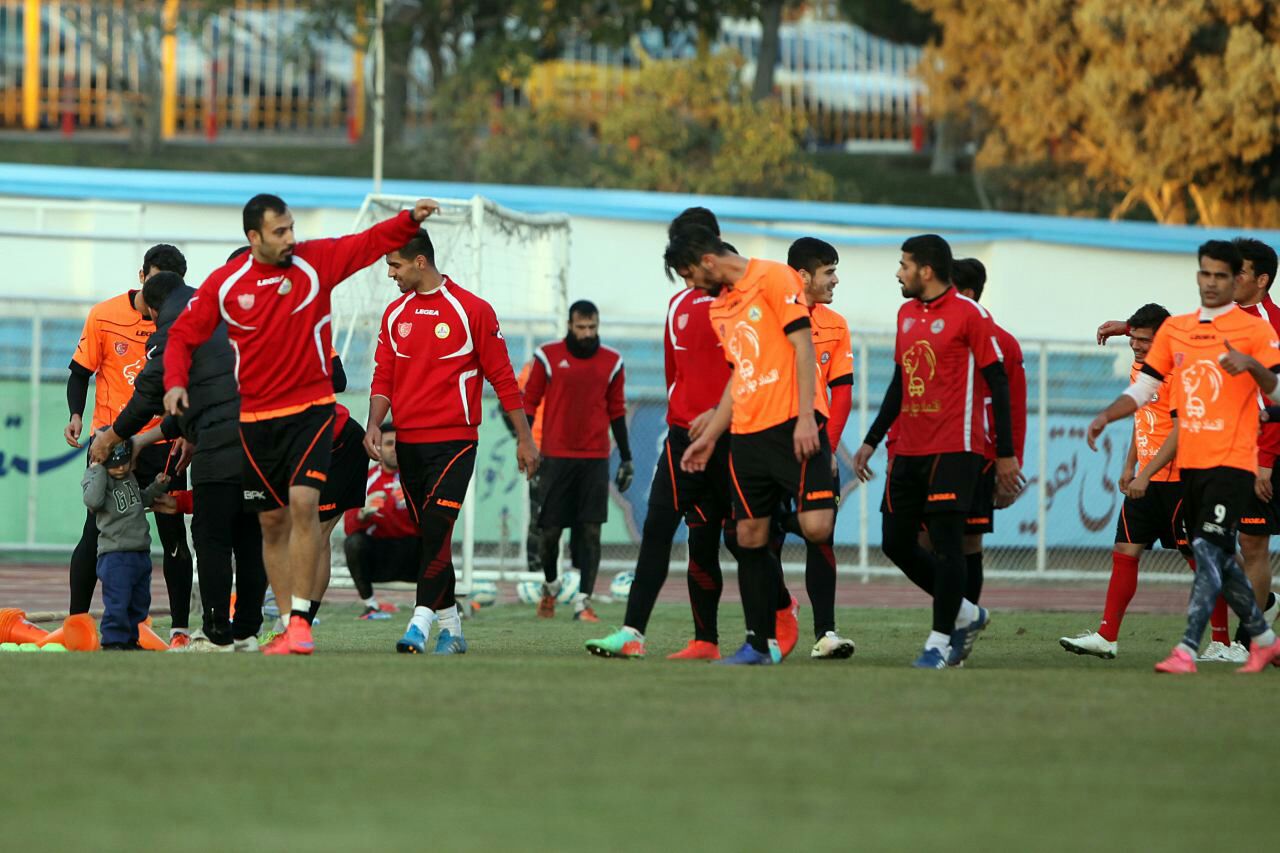 شاگردان دایی پولدار شدند