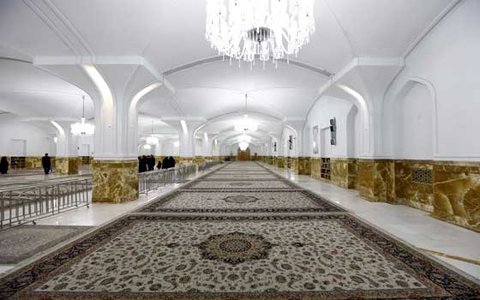 اختصاص 2 رواق برای استراحت زائران در حرم مطهر رضوی