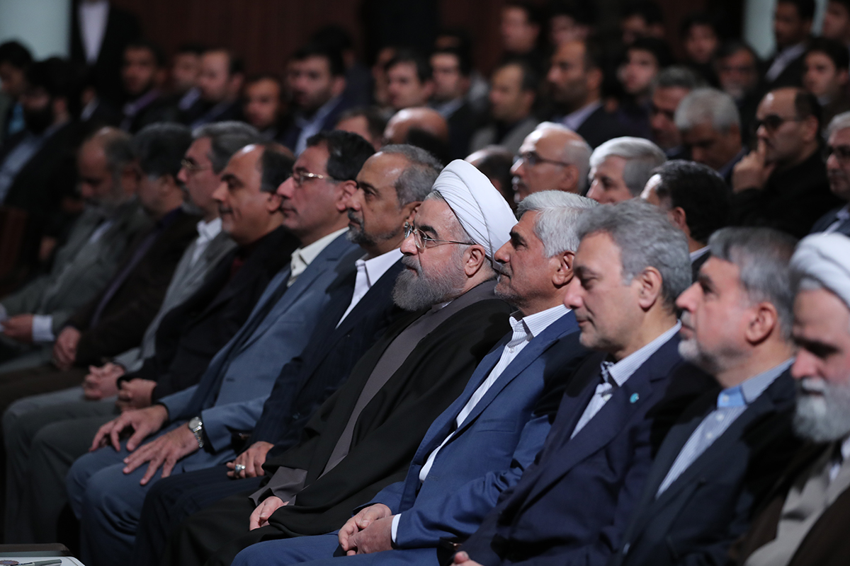 آغاز مراسم روز دانشجو در دانشگاه تهران با حضور رییس جمهوری