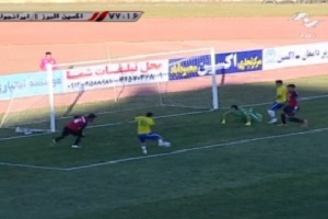 سوتی وحشتناک بازیکن اکسین البرز! + فیلم