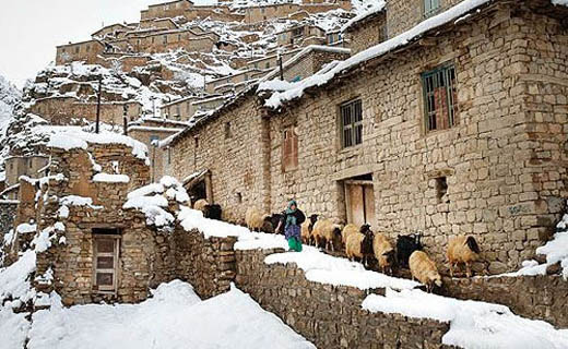 با پنج ساعت رانندگی از تهران ، به بهشت غرب کشور سفر کنید